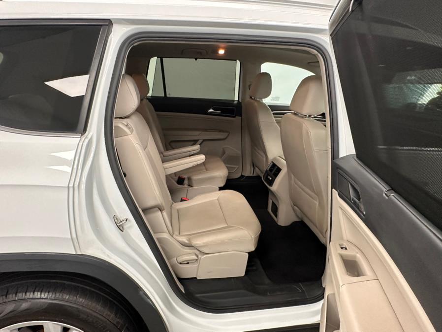 2019 Volkswagen Atlas 3.6L V6 SE w/Technology 4MOTION, available for sale in Linden, New Jersey | East Coast Auto Group. Linden, New Jersey 2019 Volkswagen Atlas 3.6L V6 SE w/Technology 4MOTION, available for sale in Linden, New Jersey | East Coast Auto Group. Linden, New Jersey