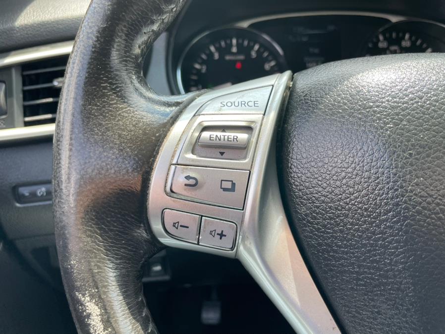 2014 Nissan Rogue AWD 4dr SL, available for sale in North Branford, Connecticut | CarHavn. North Branford, Connecticut 2014 Nissan Rogue AWD 4dr SL, available for sale in North Branford, Connecticut | CarHavn. North Branford, Connecticut