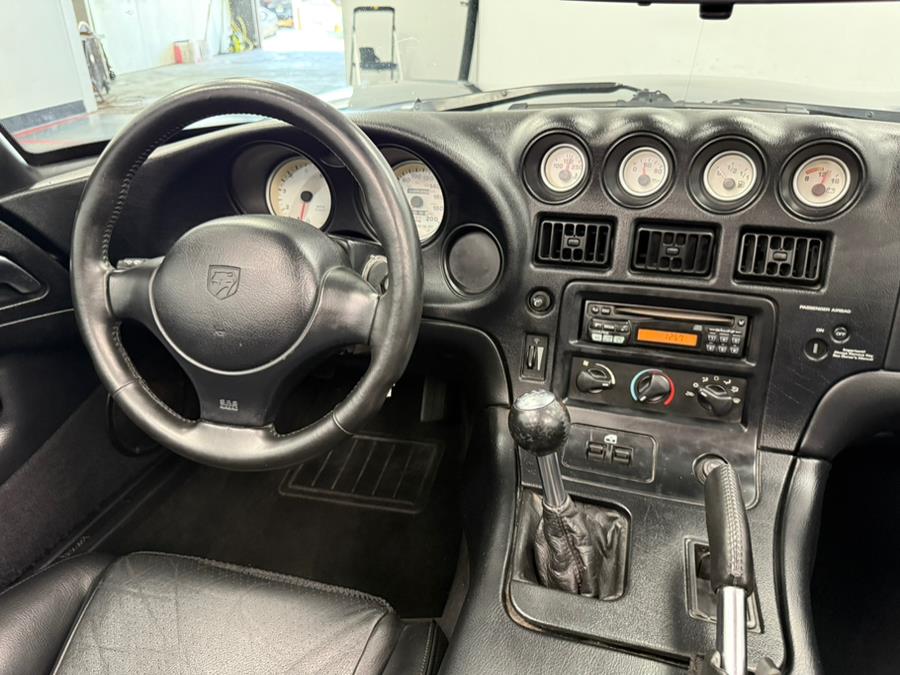 2000 Dodge Viper 2dr RT/10 Convertible, available for sale in Elizabeth, New Jersey | M Auto Group. Elizabeth, New Jersey 2000 Dodge Viper 2dr RT/10 Convertible, available for sale in Elizabeth, New Jersey | M Auto Group. Elizabeth, New Jersey