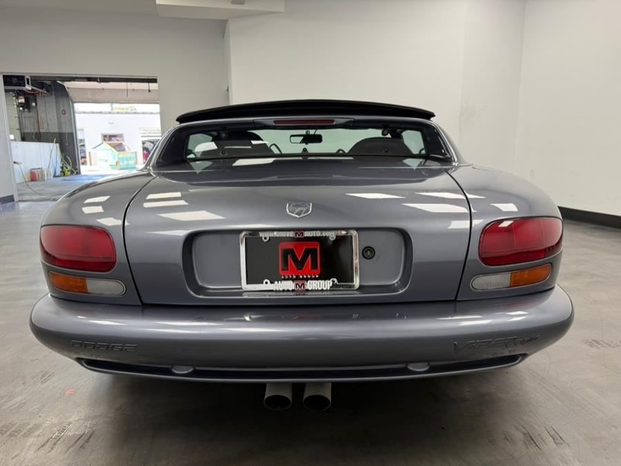 2000 Dodge Viper 2dr RT/10 Convertible, available for sale in Elizabeth, New Jersey | M Auto Group. Elizabeth, New Jersey 2000 Dodge Viper 2dr RT/10 Convertible, available for sale in Elizabeth, New Jersey | M Auto Group. Elizabeth, New Jersey