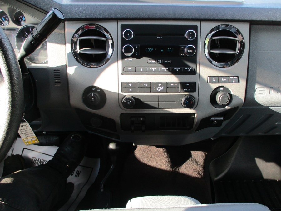 2014 Ford Super Duty F-250 SRW 4WD SuperCab 142" XLT, available for sale in Suffield, Connecticut | Suffield Auto LLC. Suffield, Connecticut 2014 Ford Super Duty F-250 SRW 4WD SuperCab 142" XLT, available for sale in Suffield, Connecticut | Suffield Auto LLC. Suffield, Connecticut