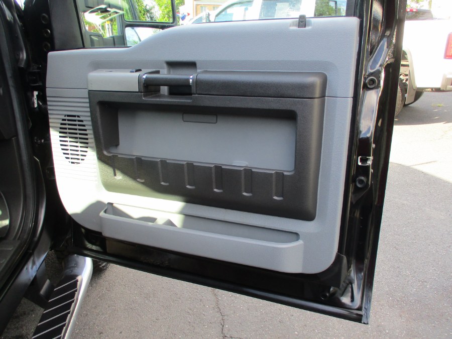 2014 Ford Super Duty F-250 SRW 4WD SuperCab 142" XLT, available for sale in Suffield, Connecticut | Suffield Auto LLC. Suffield, Connecticut 2014 Ford Super Duty F-250 SRW 4WD SuperCab 142" XLT, available for sale in Suffield, Connecticut | Suffield Auto LLC. Suffield, Connecticut