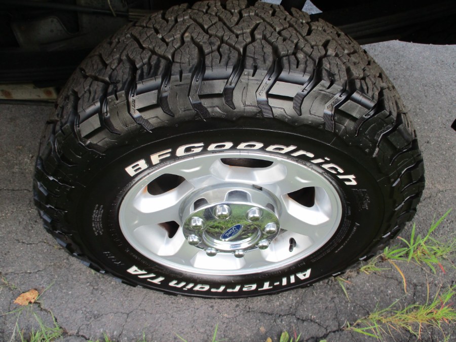 2014 Ford Super Duty F-250 SRW 4WD SuperCab 142" XLT, available for sale in Suffield, Connecticut | Suffield Auto LLC. Suffield, Connecticut 2014 Ford Super Duty F-250 SRW 4WD SuperCab 142" XLT, available for sale in Suffield, Connecticut | Suffield Auto LLC. Suffield, Connecticut