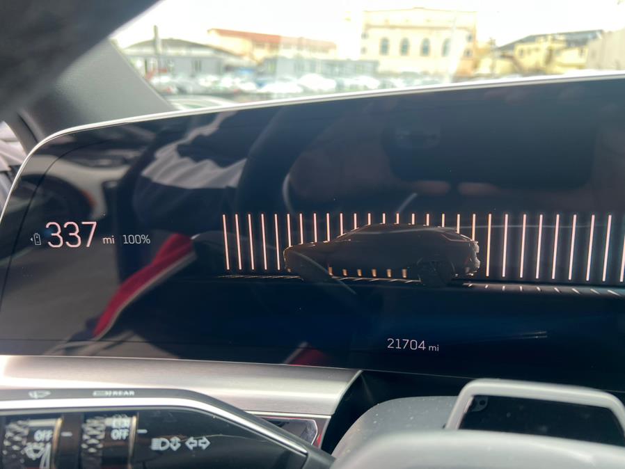 2023 Cadillac LYRIQ Debut Edition RWD, available for sale in Daly City, California | Green Light Auto Wholesale. Daly City, California 2023 Cadillac LYRIQ Debut Edition RWD, available for sale in Daly City, California | Green Light Auto Wholesale. Daly City, California