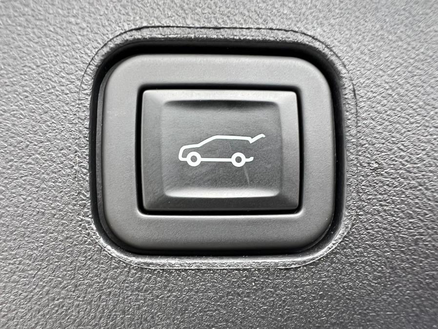 2023 Cadillac LYRIQ Debut Edition RWD, available for sale in Daly City, California | Green Light Auto Wholesale. Daly City, California 2023 Cadillac LYRIQ Debut Edition RWD, available for sale in Daly City, California | Green Light Auto Wholesale. Daly City, California
