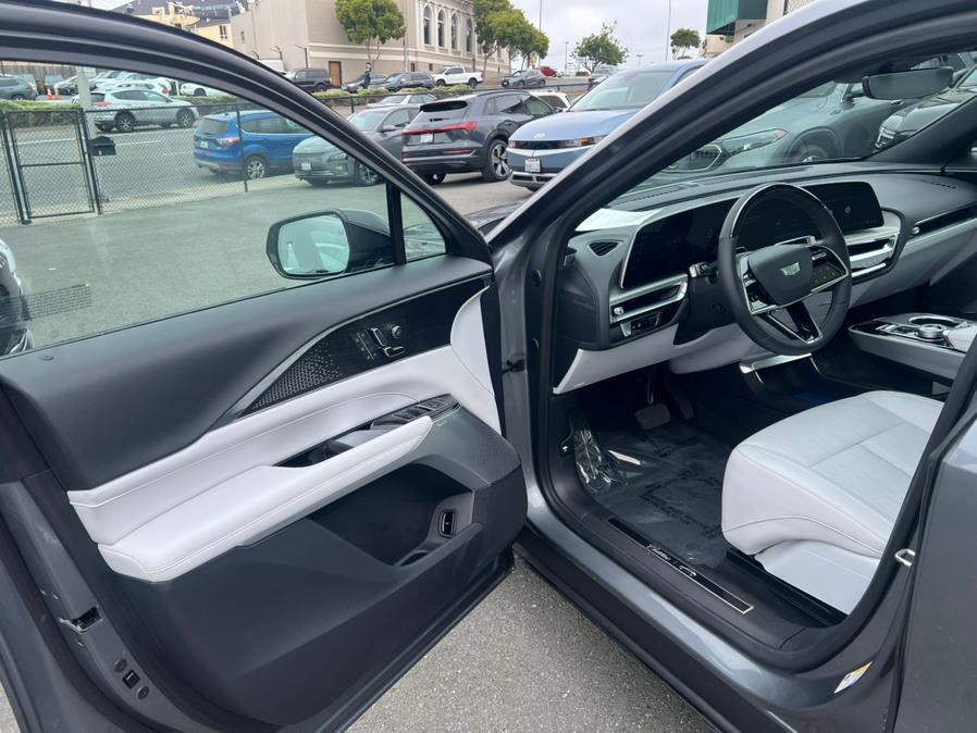 2023 Cadillac LYRIQ Debut Edition RWD, available for sale in Daly City, California | Green Light Auto Wholesale. Daly City, California 2023 Cadillac LYRIQ Debut Edition RWD, available for sale in Daly City, California | Green Light Auto Wholesale. Daly City, California