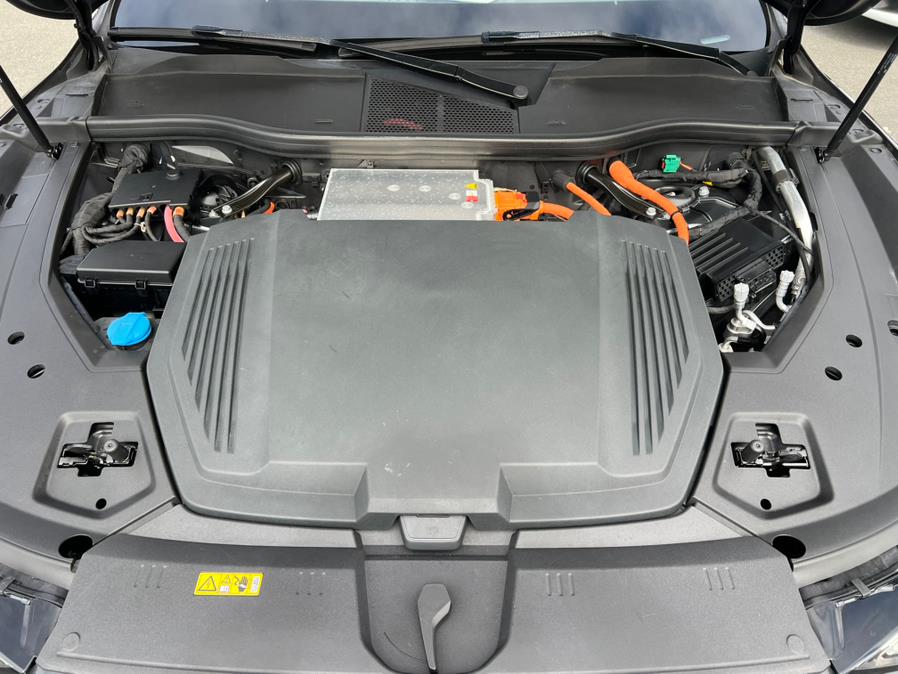 2022 Audi e-tron Premium Plus quattro, available for sale in Daly City, California | Green Light Auto Wholesale. Daly City, California 2022 Audi e-tron Premium Plus quattro, available for sale in Daly City, California | Green Light Auto Wholesale. Daly City, California