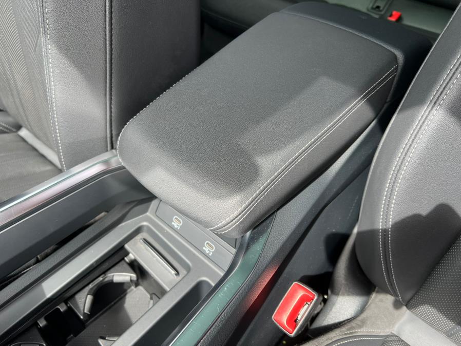 2022 Audi e-tron Premium Plus quattro, available for sale in Daly City, California | Green Light Auto Wholesale. Daly City, California 2022 Audi e-tron Premium Plus quattro, available for sale in Daly City, California | Green Light Auto Wholesale. Daly City, California