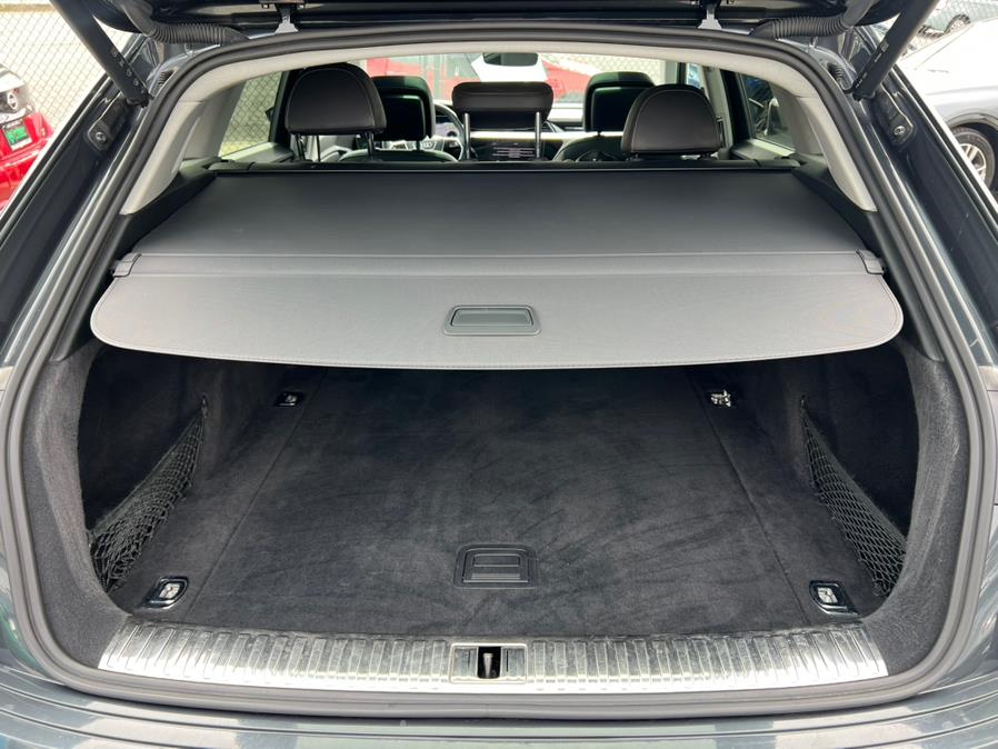 2022 Audi e-tron Premium Plus quattro, available for sale in Daly City, California | Green Light Auto Wholesale. Daly City, California 2022 Audi e-tron Premium Plus quattro, available for sale in Daly City, California | Green Light Auto Wholesale. Daly City, California