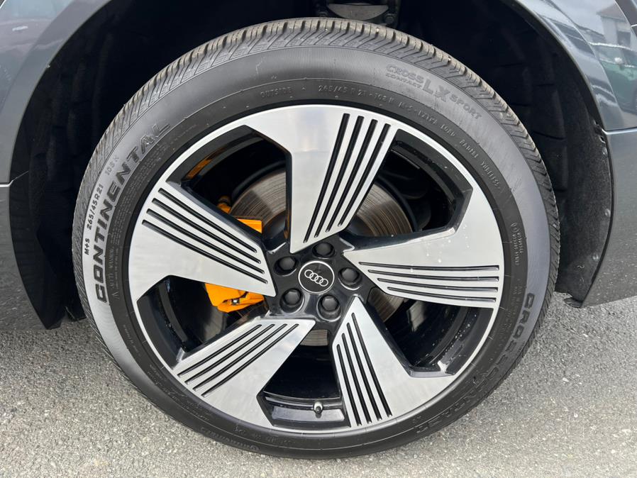 2022 Audi e-tron Premium Plus quattro, available for sale in Daly City, California | Green Light Auto Wholesale. Daly City, California 2022 Audi e-tron Premium Plus quattro, available for sale in Daly City, California | Green Light Auto Wholesale. Daly City, California