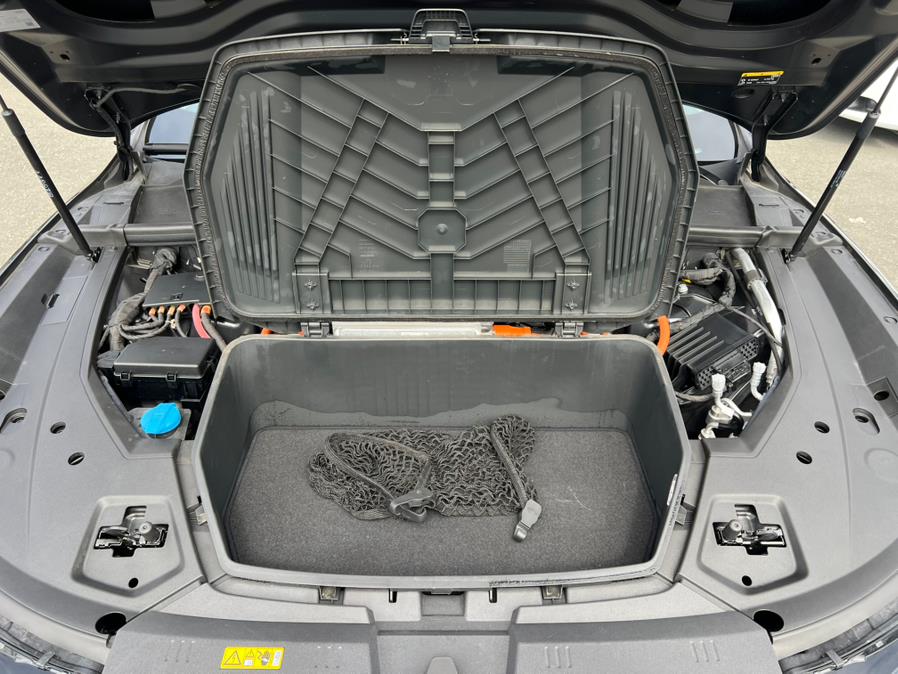 2022 Audi e-tron Premium Plus quattro, available for sale in Daly City, California | Green Light Auto Wholesale. Daly City, California 2022 Audi e-tron Premium Plus quattro, available for sale in Daly City, California | Green Light Auto Wholesale. Daly City, California