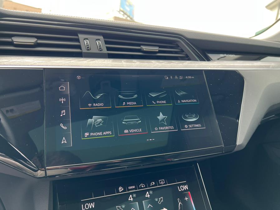 2022 Audi e-tron Premium Plus quattro, available for sale in Daly City, California | Green Light Auto Wholesale. Daly City, California 2022 Audi e-tron Premium Plus quattro, available for sale in Daly City, California | Green Light Auto Wholesale. Daly City, California