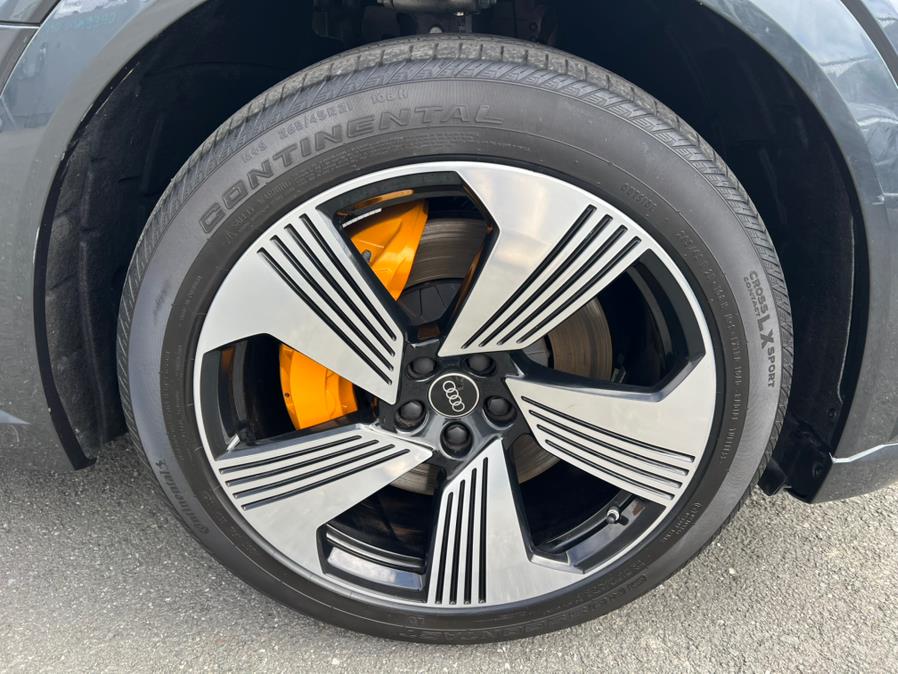 2022 Audi e-tron Premium Plus quattro, available for sale in Daly City, California | Green Light Auto Wholesale. Daly City, California 2022 Audi e-tron Premium Plus quattro, available for sale in Daly City, California | Green Light Auto Wholesale. Daly City, California