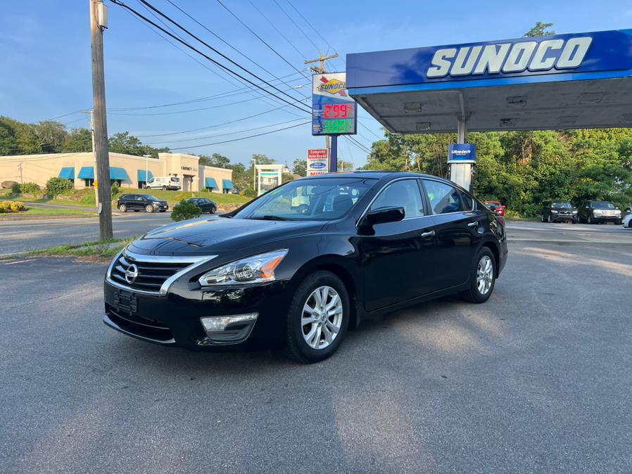 2014 Nissan Altima 4dr Sdn I4 2.5 S, available for sale in Swansea, Massachusetts | Gas On The Run. Swansea, Massachusetts 2014 Nissan Altima 4dr Sdn I4 2.5 S, available for sale in Swansea, Massachusetts | Gas On The Run. Swansea, Massachusetts