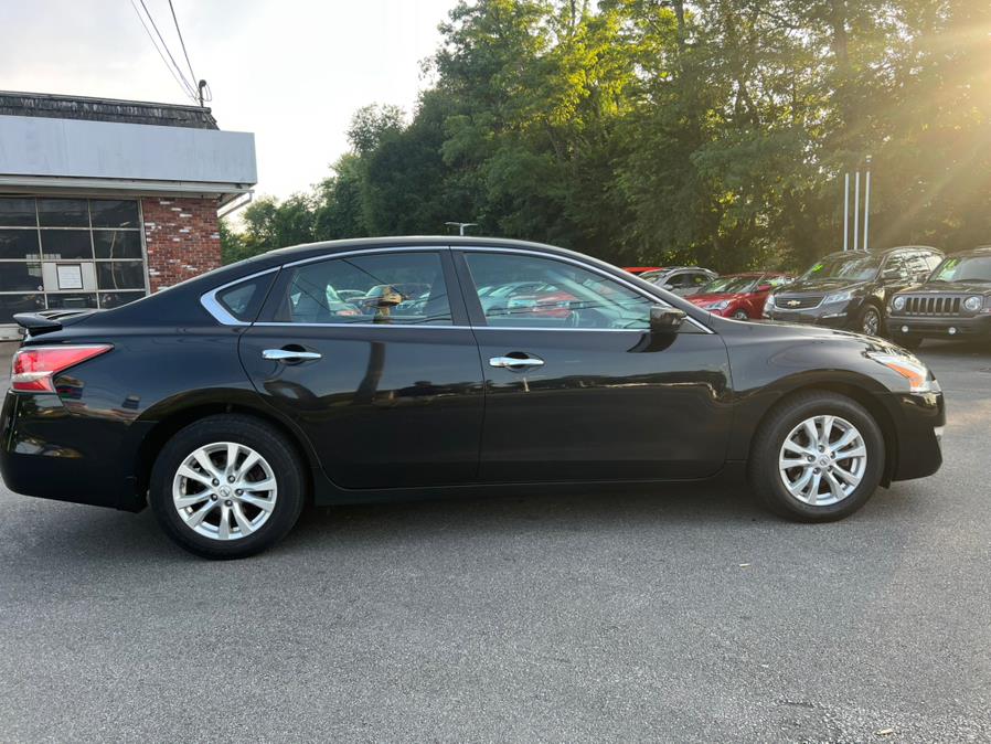 2014 Nissan Altima 4dr Sdn I4 2.5 S, available for sale in Swansea, Massachusetts | Gas On The Run. Swansea, Massachusetts 2014 Nissan Altima 4dr Sdn I4 2.5 S, available for sale in Swansea, Massachusetts | Gas On The Run. Swansea, Massachusetts