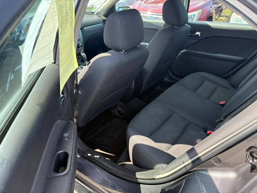 2012 Ford Fusion 4dr Sdn SE FWD, available for sale in East Windsor, Connecticut | CT Car Co LLC. East Windsor, Connecticut 2012 Ford Fusion 4dr Sdn SE FWD, available for sale in East Windsor, Connecticut | CT Car Co LLC. East Windsor, Connecticut