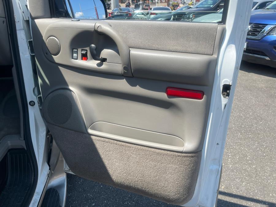 2005 GMC Safari Ext 111" WB AWD, available for sale in Elmont, New York | Sunrise of Elmont. Elmont, New York 2005 GMC Safari Ext 111" WB AWD, available for sale in Elmont, New York | Sunrise of Elmont. Elmont, New York