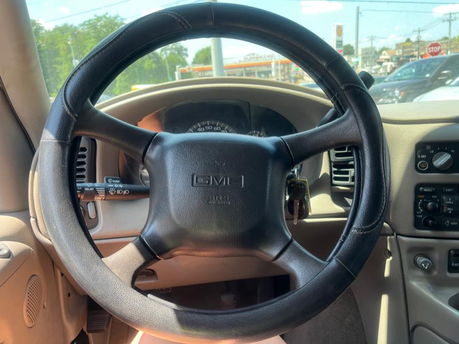 2005 GMC Safari Ext 111" WB AWD, available for sale in Elmont, New York | Sunrise of Elmont. Elmont, New York 2005 GMC Safari Ext 111" WB AWD, available for sale in Elmont, New York | Sunrise of Elmont. Elmont, New York