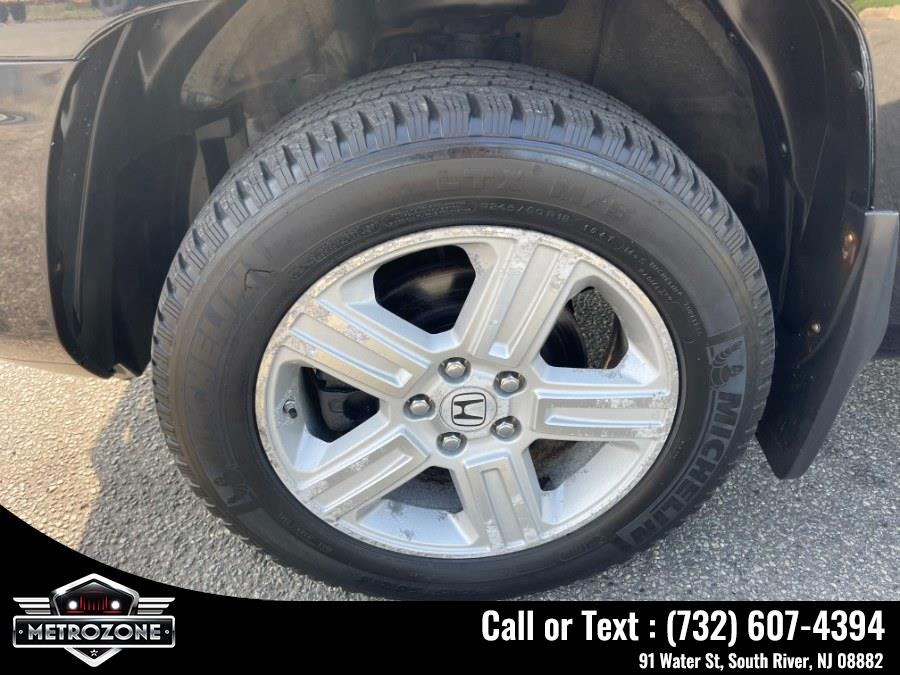 2009 Honda Ridgeline 4WD Crew Cab RTL, available for sale in South River, New Jersey | Metrozone Motor Group. South River, New Jersey 2009 Honda Ridgeline 4WD Crew Cab RTL, available for sale in South River, New Jersey | Metrozone Motor Group. South River, New Jersey