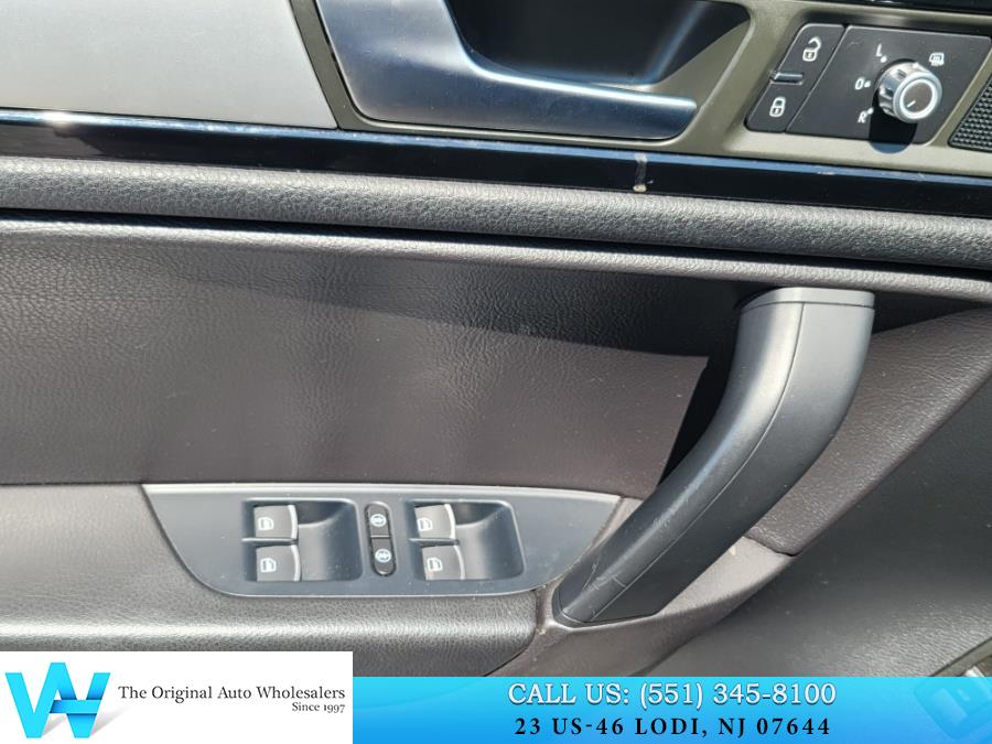 2014 Volkswagen Touareg 4dr 3.6L Sport, available for sale in Lodi, New Jersey | AW Auto & Truck Wholesalers, Inc. Lodi, New Jersey 2014 Volkswagen Touareg 4dr 3.6L Sport, available for sale in Lodi, New Jersey | AW Auto & Truck Wholesalers, Inc. Lodi, New Jersey