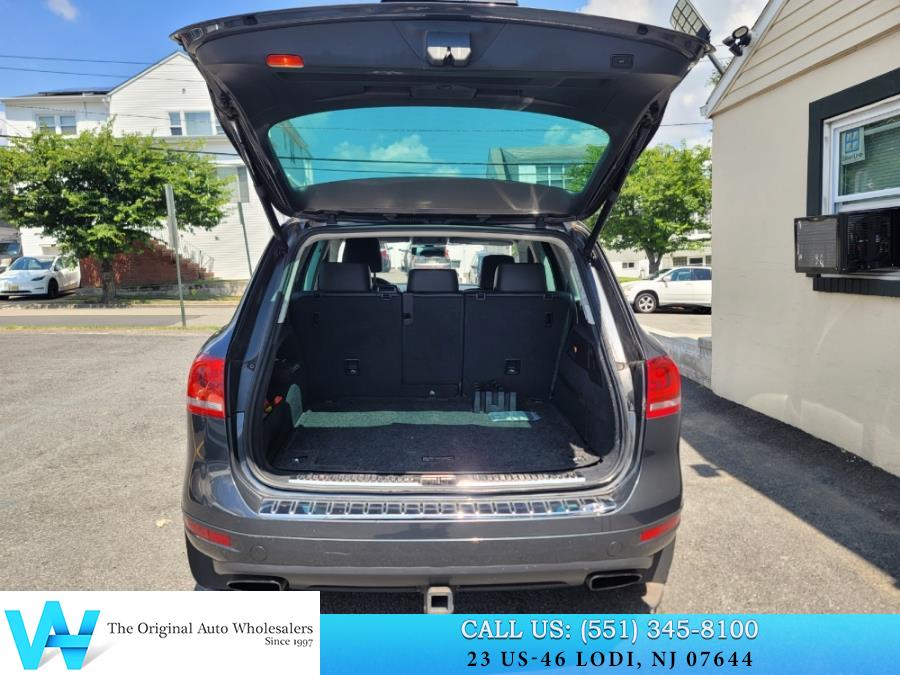 2014 Volkswagen Touareg 4dr 3.6L Sport, available for sale in Lodi, New Jersey | AW Auto & Truck Wholesalers, Inc. Lodi, New Jersey 2014 Volkswagen Touareg 4dr 3.6L Sport, available for sale in Lodi, New Jersey | AW Auto & Truck Wholesalers, Inc. Lodi, New Jersey