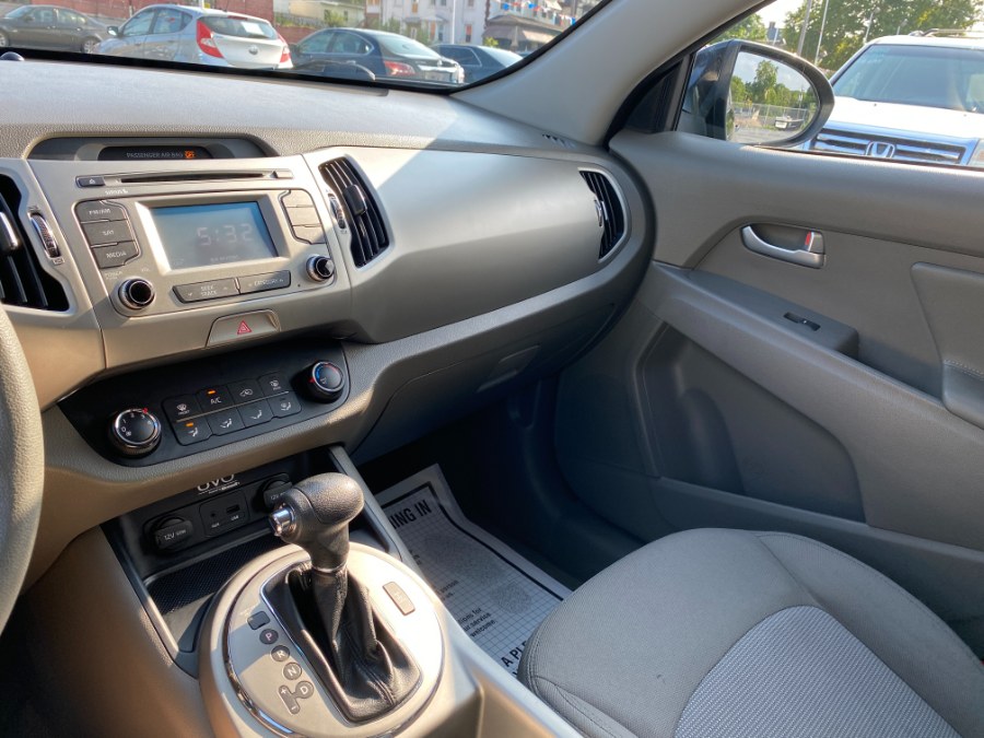 2014 Kia Sportage AWD 4dr LX, available for sale in Bethlehem, Pennsylvania | Best Auto Deals LLC. Bethlehem, Pennsylvania 2014 Kia Sportage AWD 4dr LX, available for sale in Bethlehem, Pennsylvania | Best Auto Deals LLC. Bethlehem, Pennsylvania