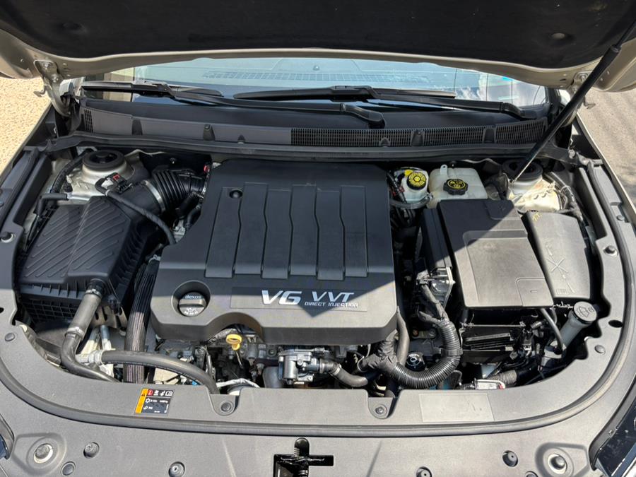 2014 Buick LaCrosse 4dr Sdn Base FWD, available for sale in New haven, Connecticut | Wilson Maturo Motors. New haven, Connecticut 2014 Buick LaCrosse 4dr Sdn Base FWD, available for sale in New haven, Connecticut | Wilson Maturo Motors. New haven, Connecticut