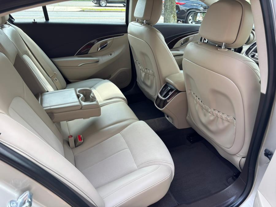 2014 Buick LaCrosse 4dr Sdn Base FWD, available for sale in New haven, Connecticut | Wilson Maturo Motors. New haven, Connecticut 2014 Buick LaCrosse 4dr Sdn Base FWD, available for sale in New haven, Connecticut | Wilson Maturo Motors. New haven, Connecticut