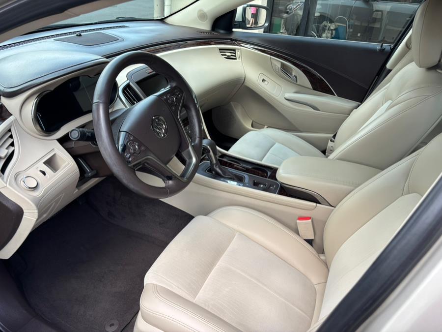2014 Buick LaCrosse 4dr Sdn Base FWD, available for sale in New haven, Connecticut | Wilson Maturo Motors. New haven, Connecticut 2014 Buick LaCrosse 4dr Sdn Base FWD, available for sale in New haven, Connecticut | Wilson Maturo Motors. New haven, Connecticut