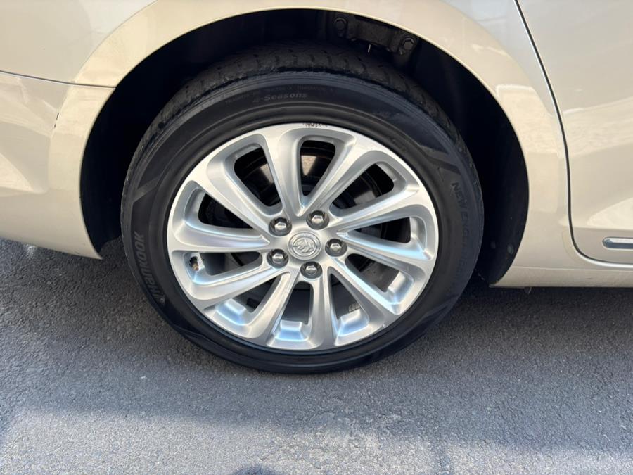 2014 Buick LaCrosse 4dr Sdn Base FWD, available for sale in New haven, Connecticut | Wilson Maturo Motors. New haven, Connecticut 2014 Buick LaCrosse 4dr Sdn Base FWD, available for sale in New haven, Connecticut | Wilson Maturo Motors. New haven, Connecticut