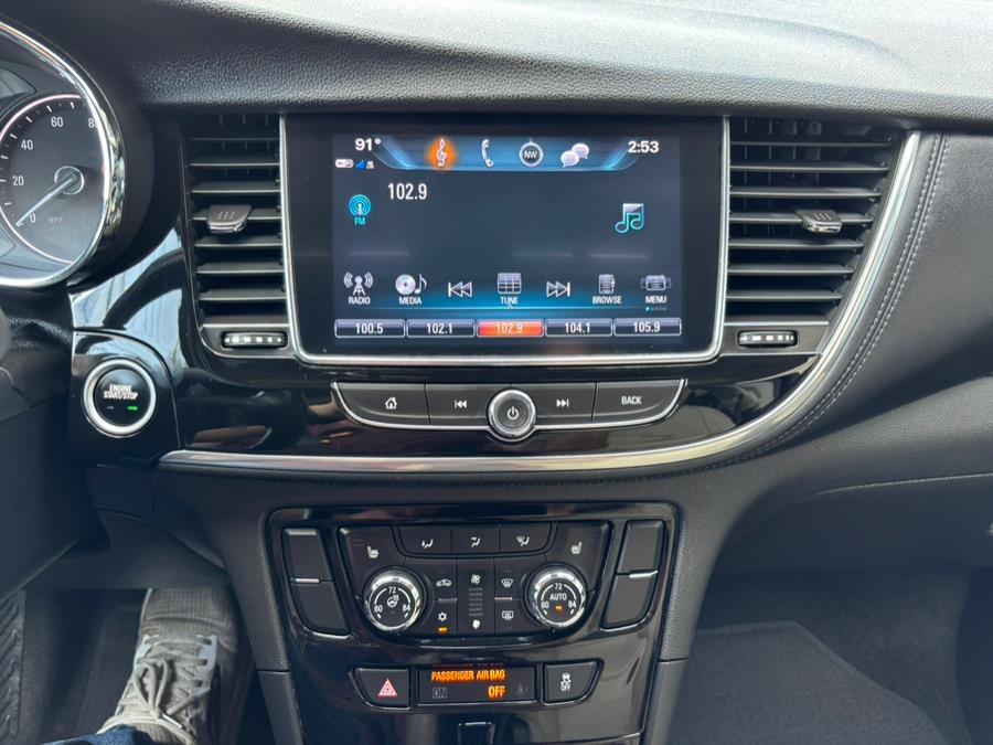 2017 Buick Encore AWD 4dr Essence, available for sale in New haven, Connecticut | Wilson Maturo Motors. New haven, Connecticut 2017 Buick Encore AWD 4dr Essence, available for sale in New haven, Connecticut | Wilson Maturo Motors. New haven, Connecticut