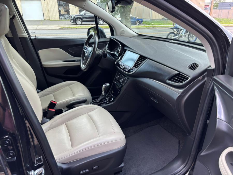 2017 Buick Encore AWD 4dr Essence, available for sale in New haven, Connecticut | Wilson Maturo Motors. New haven, Connecticut 2017 Buick Encore AWD 4dr Essence, available for sale in New haven, Connecticut | Wilson Maturo Motors. New haven, Connecticut