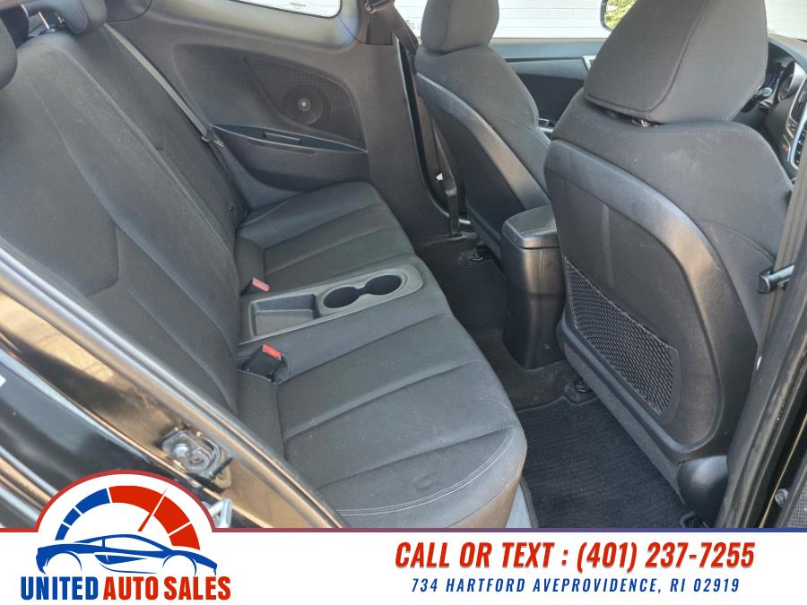 2017 Hyundai Veloster Dual Clutch, available for sale in Providence, Rhode Island | United Auto Sales Inc. Providence, Rhode Island 2017 Hyundai Veloster Dual Clutch, available for sale in Providence, Rhode Island | United Auto Sales Inc. Providence, Rhode Island