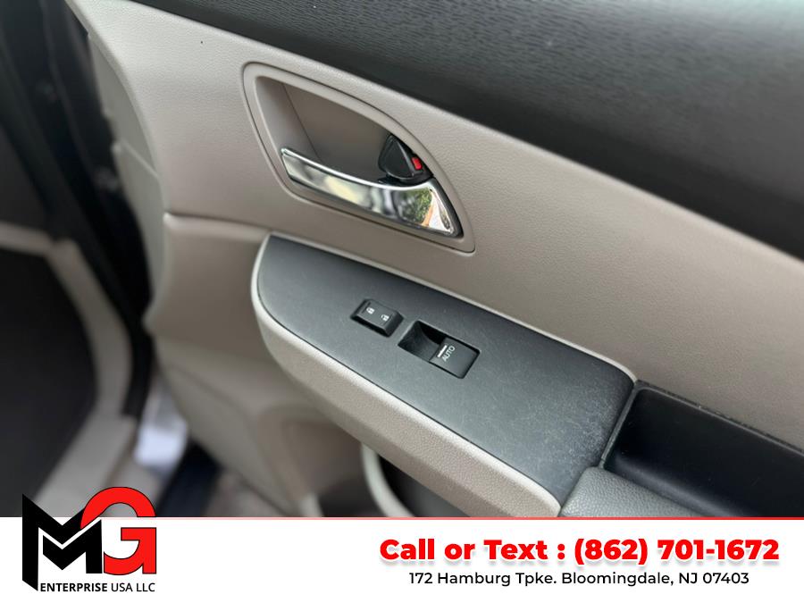 2015 Honda Odyssey 5dr EX-L w/Navi, available for sale in Bloomingdale, New Jersey | MG Enterprise USA. Bloomingdale, New Jersey 2015 Honda Odyssey 5dr EX-L w/Navi, available for sale in Bloomingdale, New Jersey | MG Enterprise USA. Bloomingdale, New Jersey