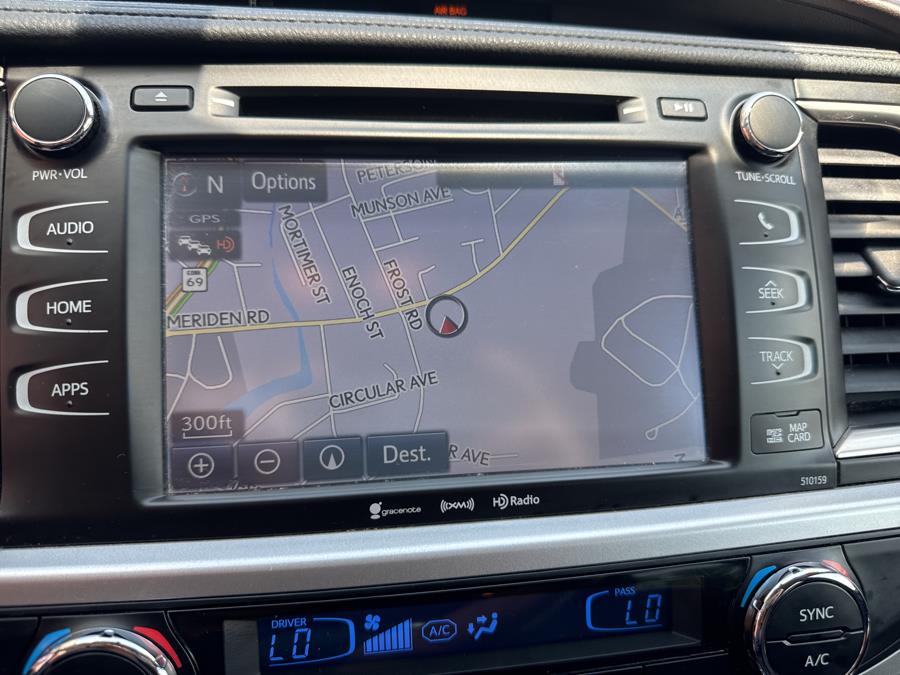 2016 Toyota Highlander AWD 4dr V6 XLE, available for sale in Waterbury, Connecticut | National Auto Brokers, Inc.. Waterbury, Connecticut 2016 Toyota Highlander AWD 4dr V6 XLE, available for sale in Waterbury, Connecticut | National Auto Brokers, Inc.. Waterbury, Connecticut