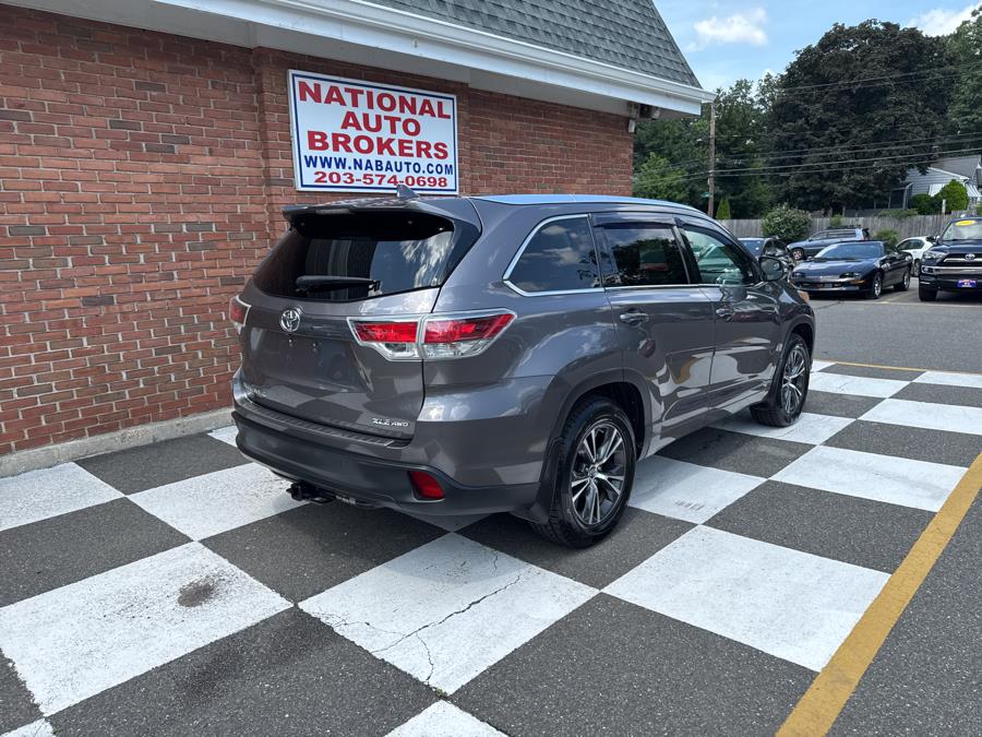 2016 Toyota Highlander AWD 4dr V6 XLE, available for sale in Waterbury, Connecticut | National Auto Brokers, Inc.. Waterbury, Connecticut 2016 Toyota Highlander AWD 4dr V6 XLE, available for sale in Waterbury, Connecticut | National Auto Brokers, Inc.. Waterbury, Connecticut