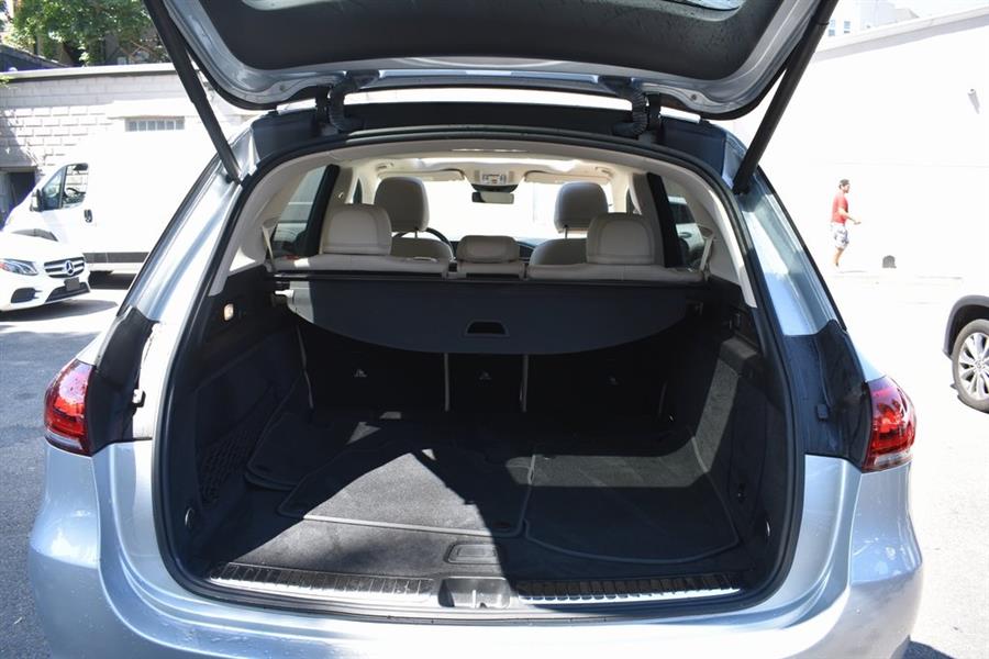 2023 Mercedes-benz Gle GLE 350, available for sale in Hempstead, New York | Certified Automotive Group. Hempstead, New York 2023 Mercedes-benz Gle GLE 350, available for sale in Hempstead, New York | Certified Automotive Group. Hempstead, New York