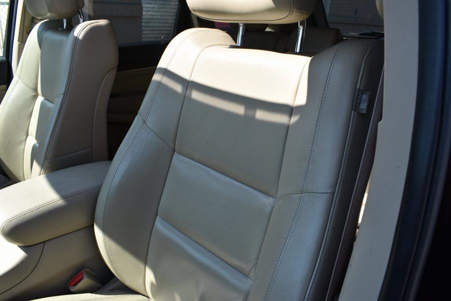 2017 Jeep Grand Cherokee Limited, available for sale in Hempstead, New York | Certified Auto Group. Hempstead, New York 2017 Jeep Grand Cherokee Limited, available for sale in Hempstead, New York | Certified Auto Group. Hempstead, New York