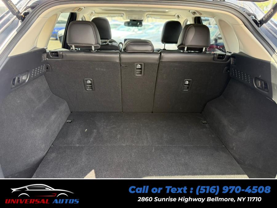 2024 Mazda CX-5 2.5 S Carbon Edition AWD, available for sale in Bellmore, New York | Universal Autos. Bellmore, New York 2024 Mazda CX-5 2.5 S Carbon Edition AWD, available for sale in Bellmore, New York | Universal Autos. Bellmore, New York