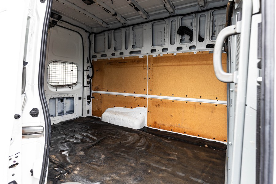 2018 Nissan NV Cargo NV2500 HD High Roof V6 SV, available for sale in West Hempstead, New York | Only Vans Inc. West Hempstead, New York 2018 Nissan NV Cargo NV2500 HD High Roof V6 SV, available for sale in West Hempstead, New York | Only Vans Inc. West Hempstead, New York