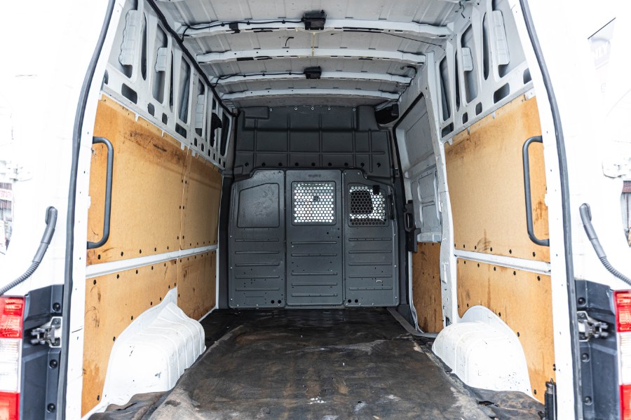 2018 Nissan NV Cargo NV2500 HD High Roof V6 SV, available for sale in West Hempstead, New York | Only Vans Inc. West Hempstead, New York 2018 Nissan NV Cargo NV2500 HD High Roof V6 SV, available for sale in West Hempstead, New York | Only Vans Inc. West Hempstead, New York