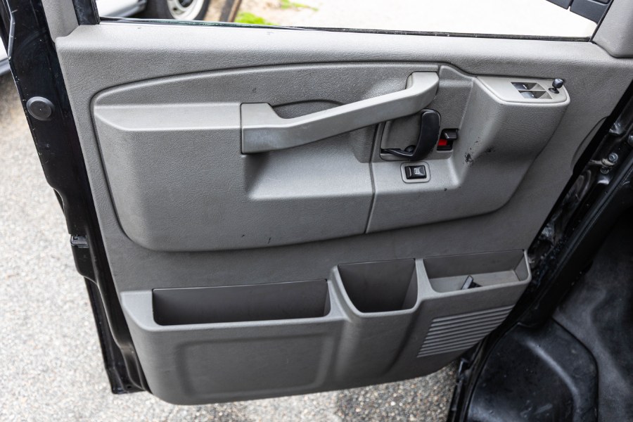 2019 Chevrolet Express Cargo Van RWD 2500 135", available for sale in West Hempstead, New York | Only Vans Inc. West Hempstead, New York 2019 Chevrolet Express Cargo Van RWD 2500 135", available for sale in West Hempstead, New York | Only Vans Inc. West Hempstead, New York