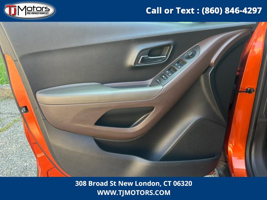 2015 Chevrolet Trax AWD 4dr LT, available for sale in New London, Connecticut | TJ Motors LLC. New London, Connecticut 2015 Chevrolet Trax AWD 4dr LT, available for sale in New London, Connecticut | TJ Motors LLC. New London, Connecticut