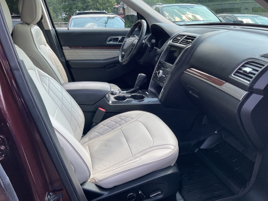 2018 Ford Explorer Platinum 4WD, available for sale in Waterbury, Connecticut | Jim Juliani Motors. Waterbury, Connecticut 2018 Ford Explorer Platinum 4WD, available for sale in Waterbury, Connecticut | Jim Juliani Motors. Waterbury, Connecticut