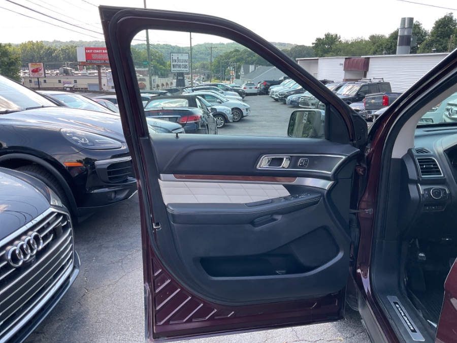 2018 Ford Explorer Platinum 4WD, available for sale in Waterbury, Connecticut | Jim Juliani Motors. Waterbury, Connecticut 2018 Ford Explorer Platinum 4WD, available for sale in Waterbury, Connecticut | Jim Juliani Motors. Waterbury, Connecticut