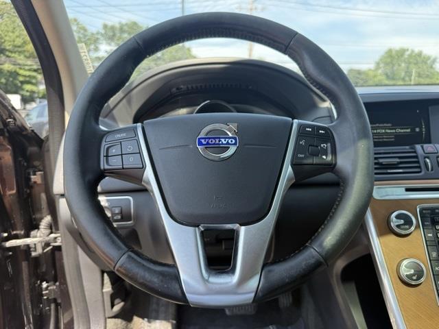 2017 Volvo Xc60 T5 Inscription, available for sale in Stratford, Connecticut | Wiz Leasing Inc. Stratford, Connecticut 2017 Volvo Xc60 T5 Inscription, available for sale in Stratford, Connecticut | Wiz Leasing Inc. Stratford, Connecticut