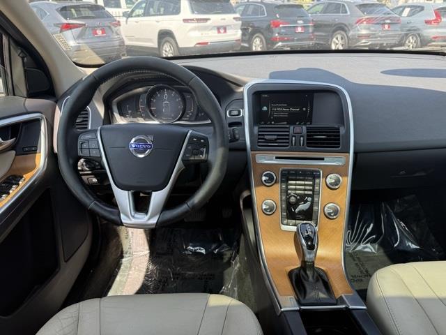 2017 Volvo Xc60 T5 Inscription, available for sale in Stratford, Connecticut | Wiz Leasing Inc. Stratford, Connecticut 2017 Volvo Xc60 T5 Inscription, available for sale in Stratford, Connecticut | Wiz Leasing Inc. Stratford, Connecticut