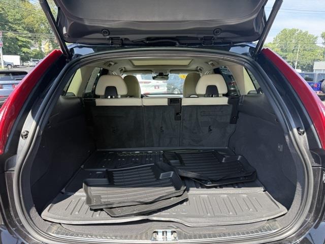 2017 Volvo Xc60 T5 Inscription, available for sale in Stratford, Connecticut | Wiz Leasing Inc. Stratford, Connecticut 2017 Volvo Xc60 T5 Inscription, available for sale in Stratford, Connecticut | Wiz Leasing Inc. Stratford, Connecticut