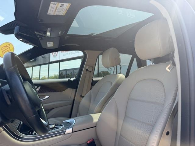 2018 Mercedes-benz Glc GLC 300, available for sale in Stratford, Connecticut | Wiz Leasing Inc. Stratford, Connecticut 2018 Mercedes-benz Glc GLC 300, available for sale in Stratford, Connecticut | Wiz Leasing Inc. Stratford, Connecticut