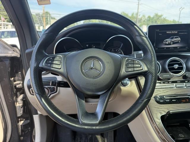 2018 Mercedes-benz Glc GLC 300, available for sale in Stratford, Connecticut | Wiz Leasing Inc. Stratford, Connecticut 2018 Mercedes-benz Glc GLC 300, available for sale in Stratford, Connecticut | Wiz Leasing Inc. Stratford, Connecticut